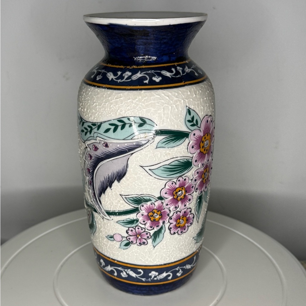 Moriage Asian Style Vase